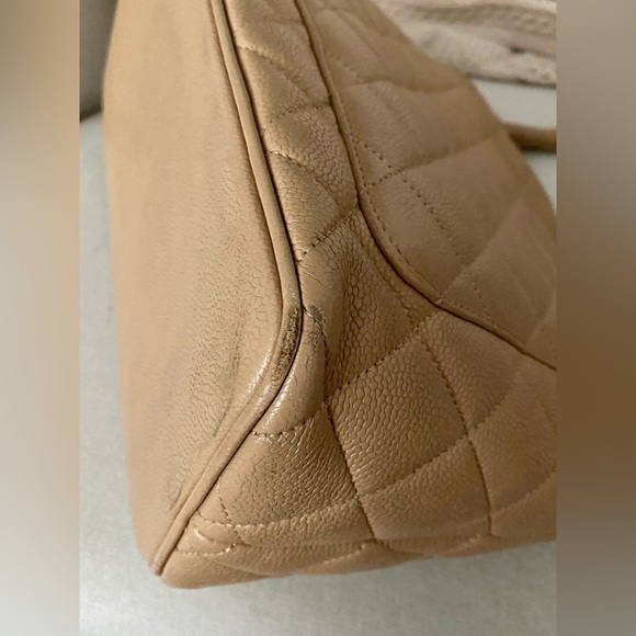 Chanel Classic Gold Medallion CC Logo Quilted Caviar Tote Bag Beige - Picture 11 of 16